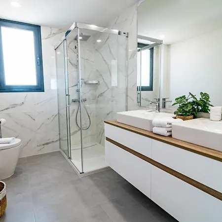 شقة Oasis325- Class Penthouse With Stunning Views