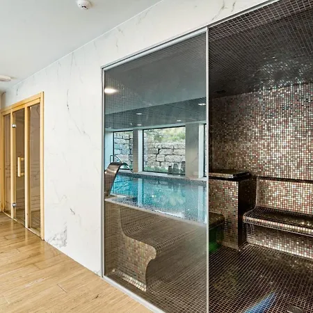 Oasis325- Class Penthouse With Stunning Views شقة *