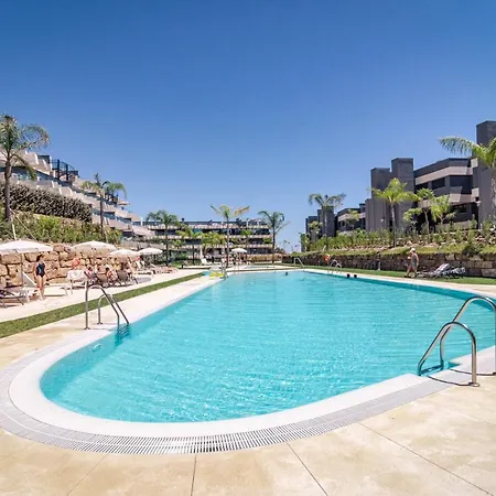 Oasis325- Class Penthouse With Stunning Views إِستيبونا