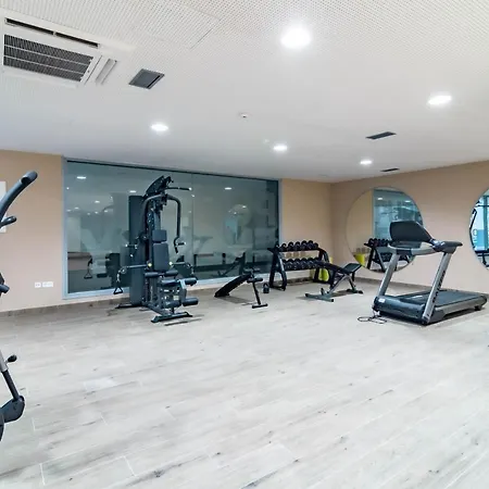 Oasis325- Class Penthouse With Stunning Views شقة *