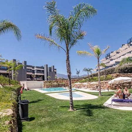 Oasis325- Class Penthouse With Stunning Views شقة إِستيبونا