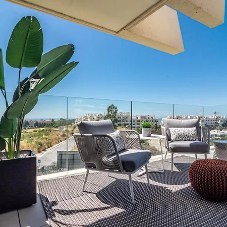 Oasis325- Class Penthouse With Stunning Views * Estepona